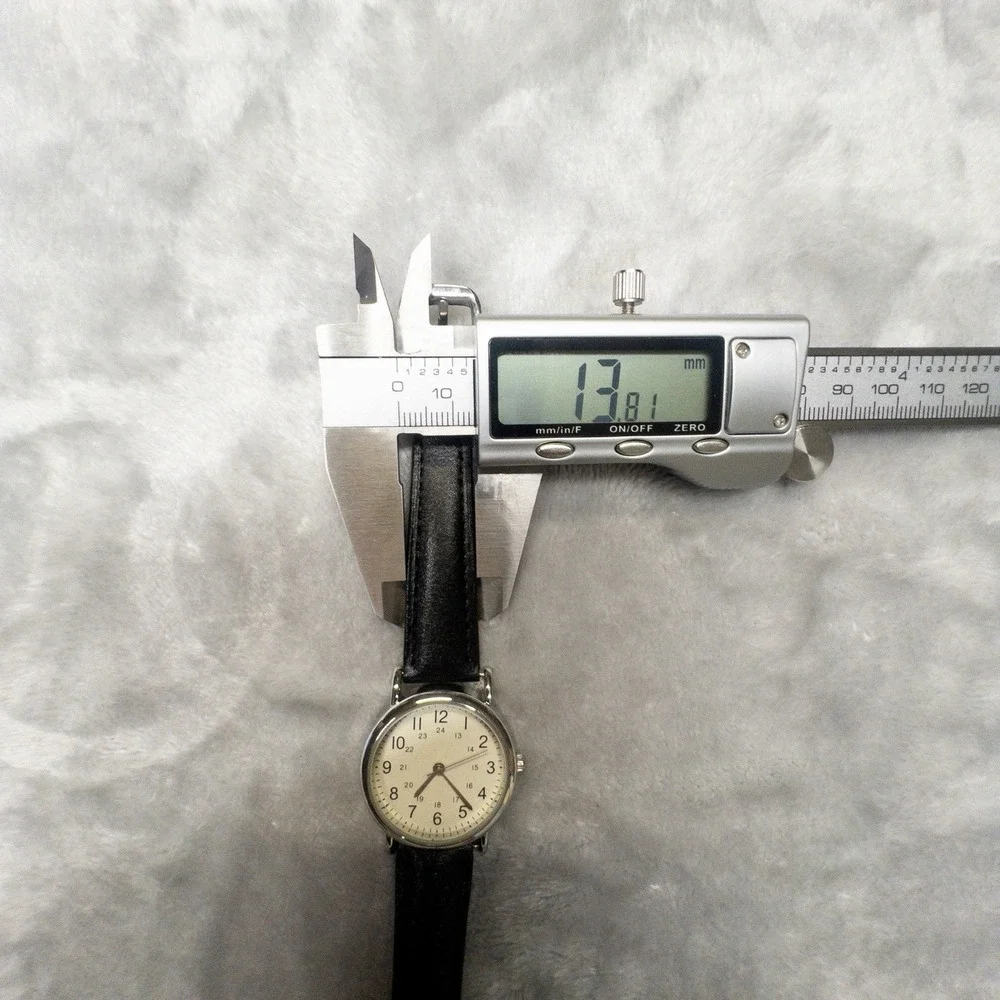Mens Minimalist 30mm Watch Black Leather Strap 24 Hour Dial Silver Case